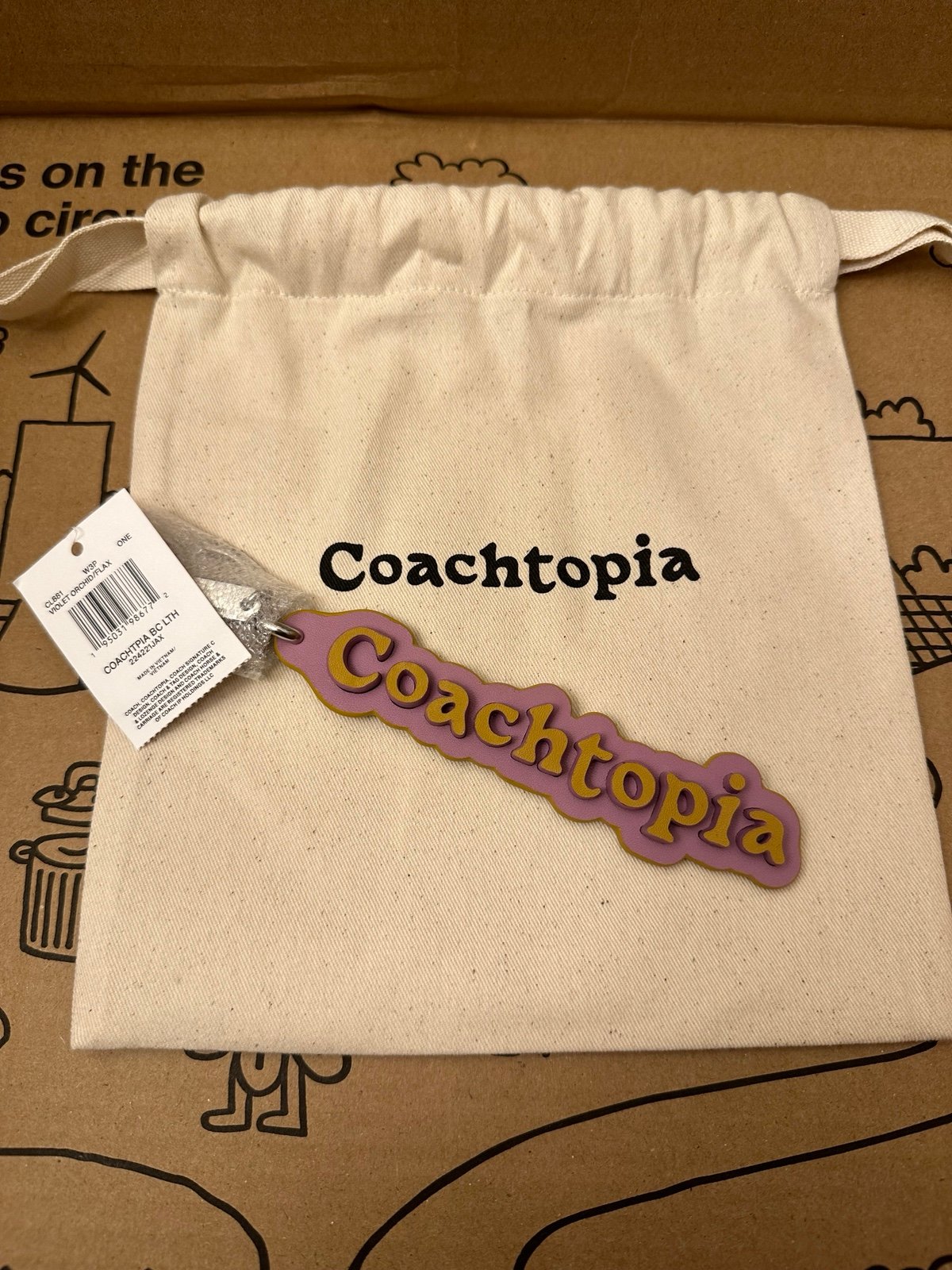 NEW coach purse/backpack clip on keyfob