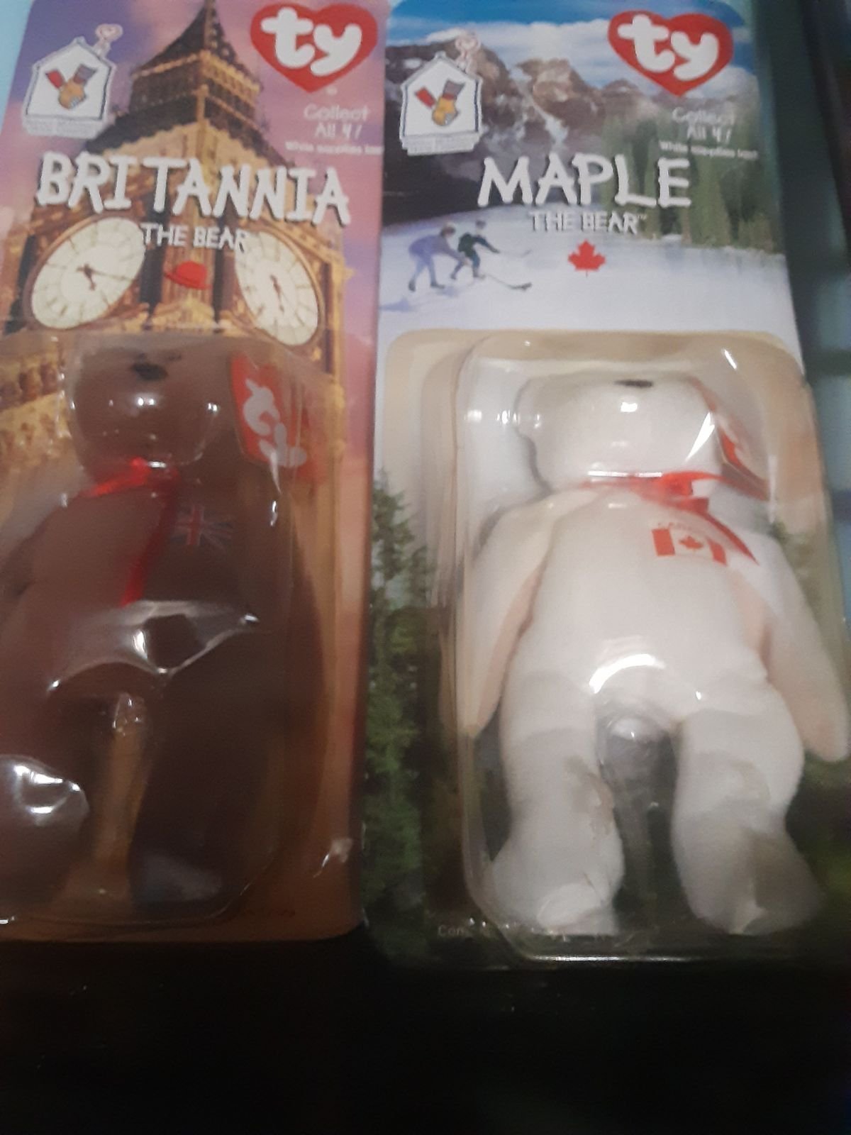 beanie babies Britannia and Maple