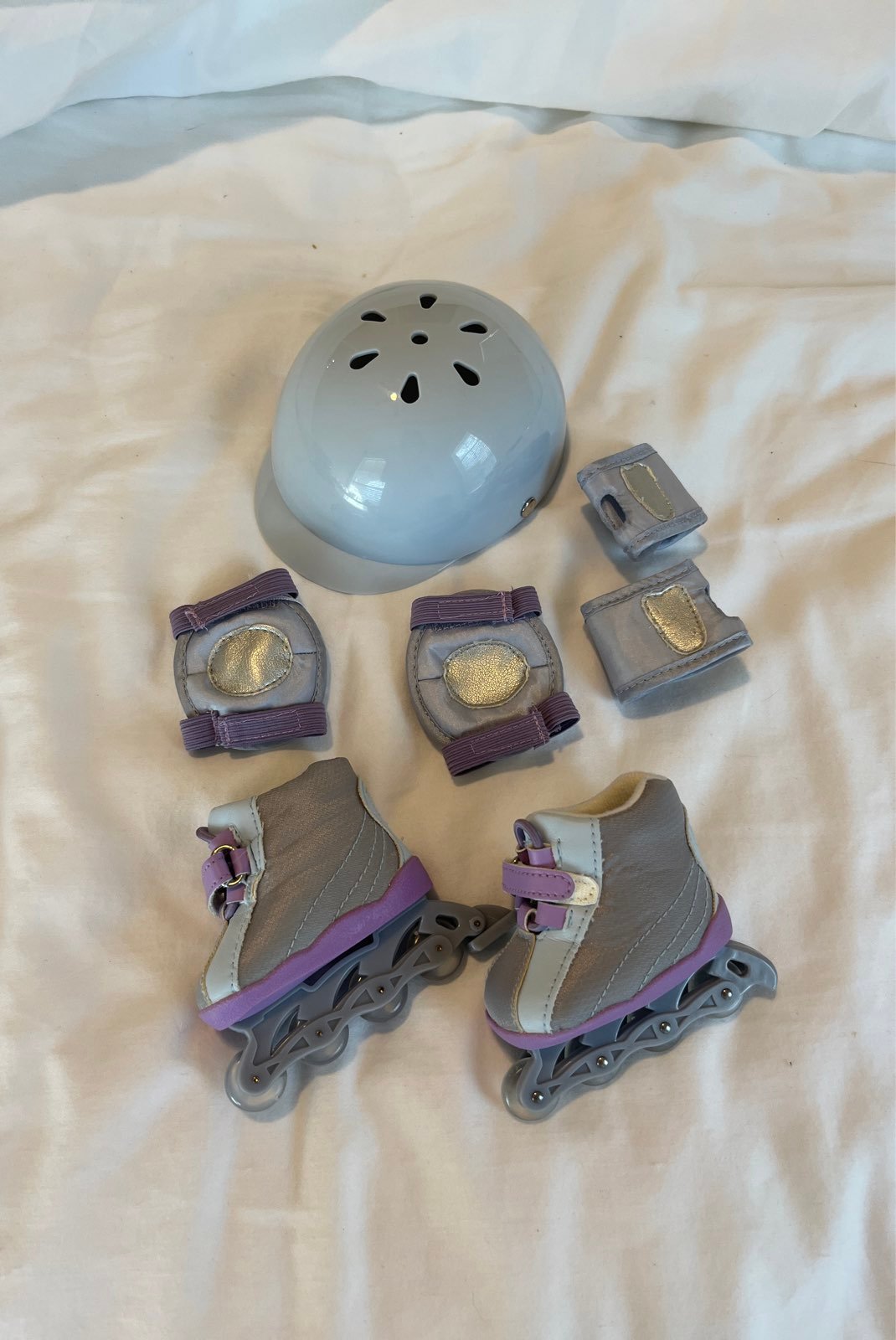 American Girl Roller Skates Set for 18-inch Dolls
