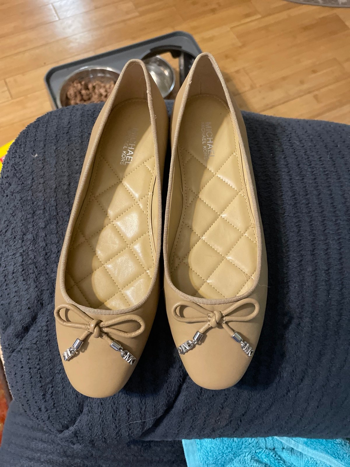 michale kors flats