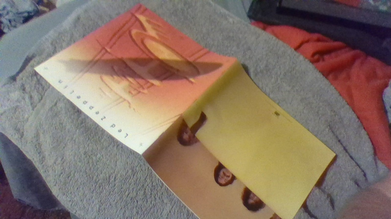Led Zeppelin Box Set 4 Cassettes. Like new , no wear areas. Never played.