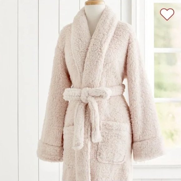 Pottery Barn Beige Teddy Bear Sherpa Long Robe L