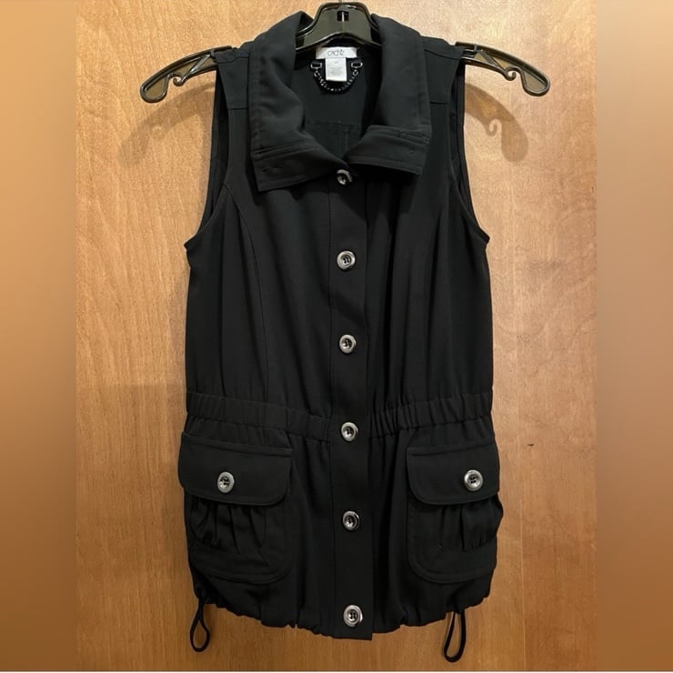 NWOT CACHE BLACK UTILITY VEST