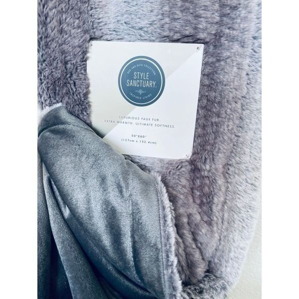 Faux Fur Cool Gray Plush Velvet Throw Blanket