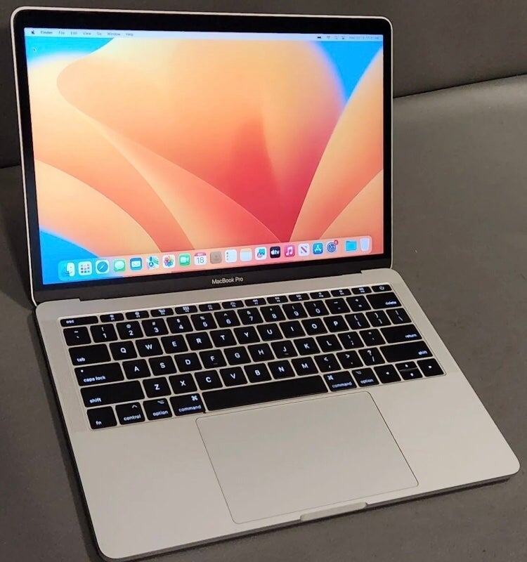 13” MacBook Pro (2017)