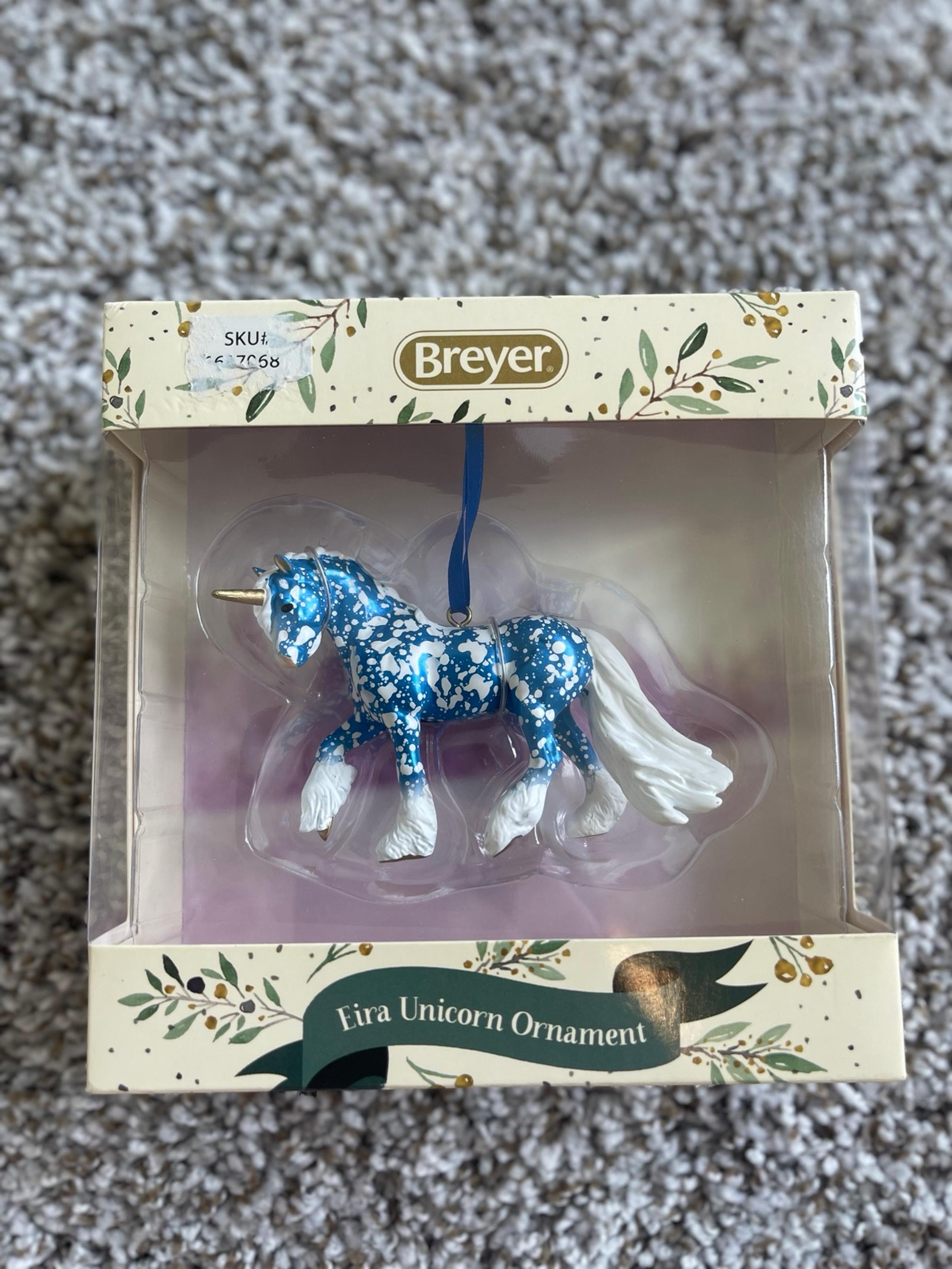 Eira unicorn Ornament