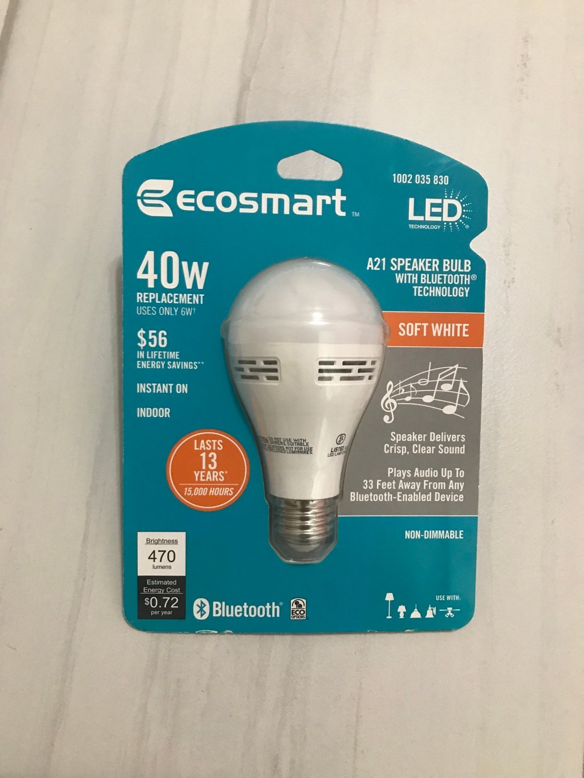 NWT LED Bluetooth bulb