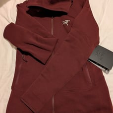 Arc'teryx Kyanite hoodie women's S crimson