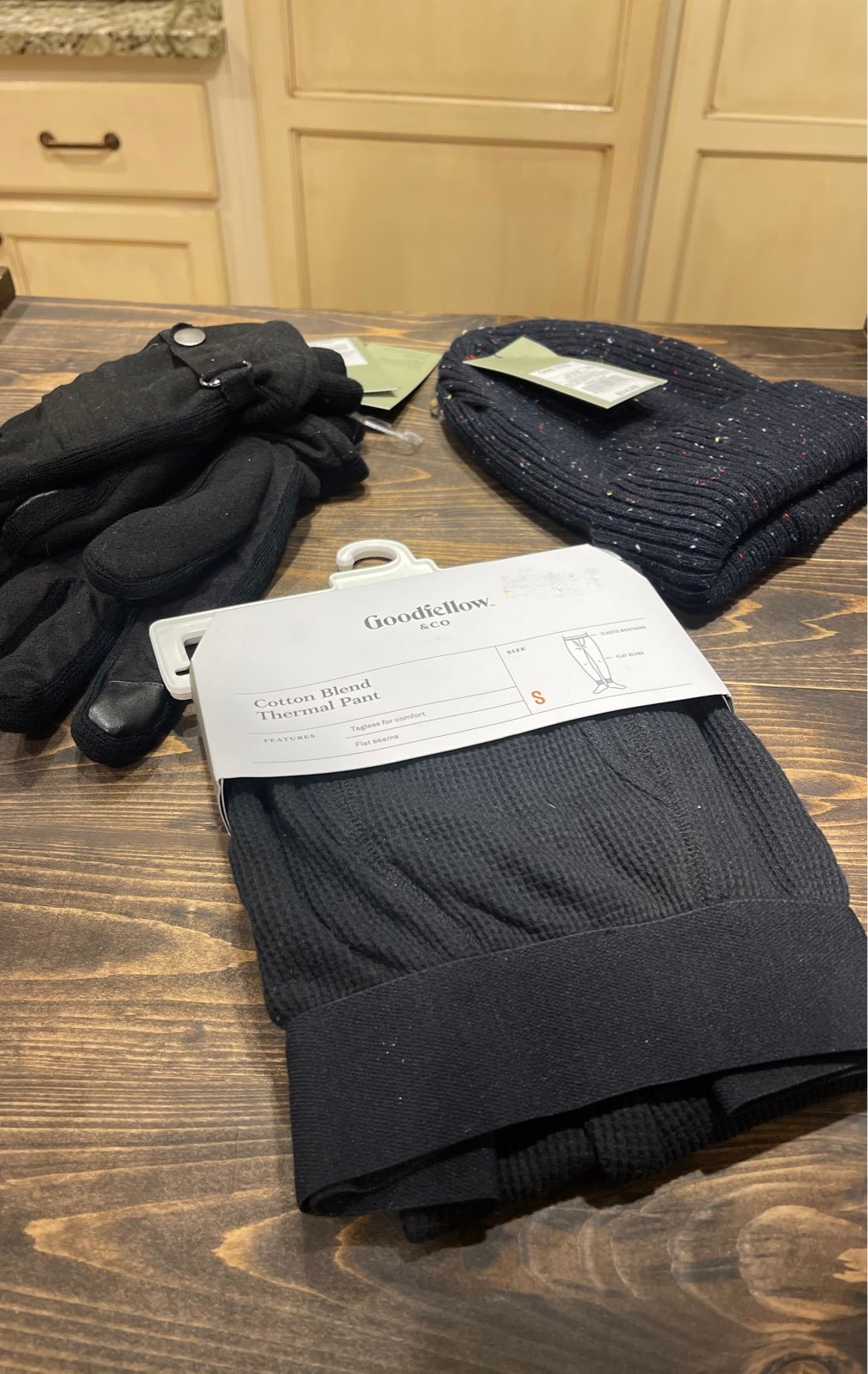 Lot of mens gloves size XL, mems Cotton blend thermal pants size small and a bea