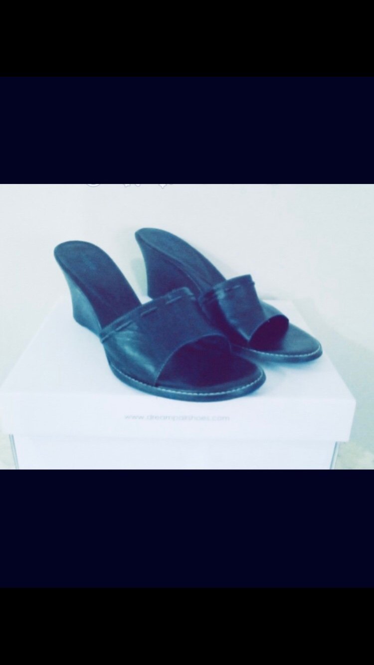 Nicole black leather wedges size 8.5