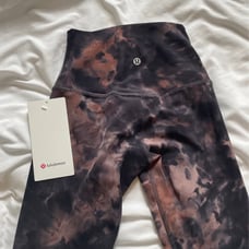Lululemon (size 2) Align HR pant 28''