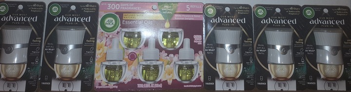 5 Pk Air Wick Essential Oils White Flowers Refills + 5 Advanced Plug In Warmers