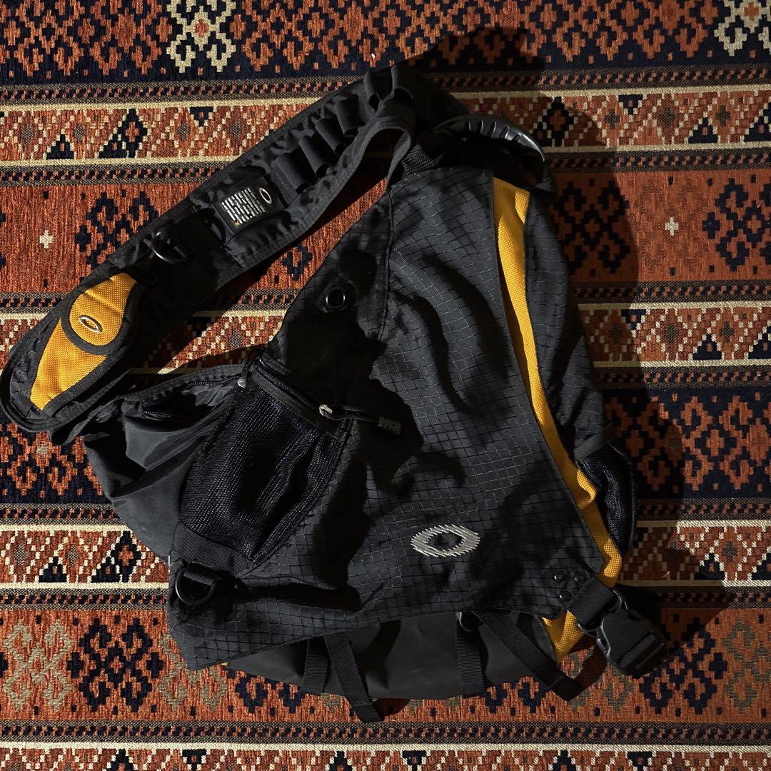 90s Oakley archive bag