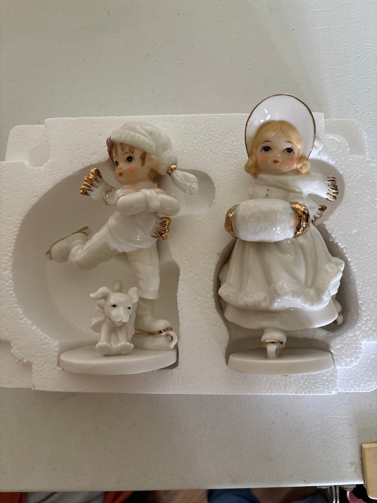 Collectible Porcelain Skating Boy & Girl Set