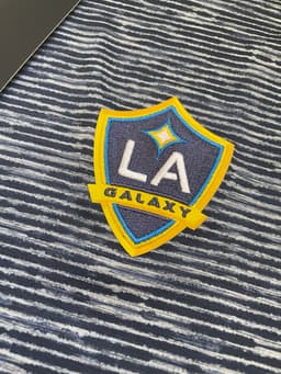 Item photo preview #7