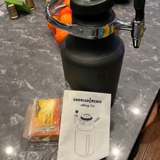 Growlerwerks uKeg carbonated beverage dispenser