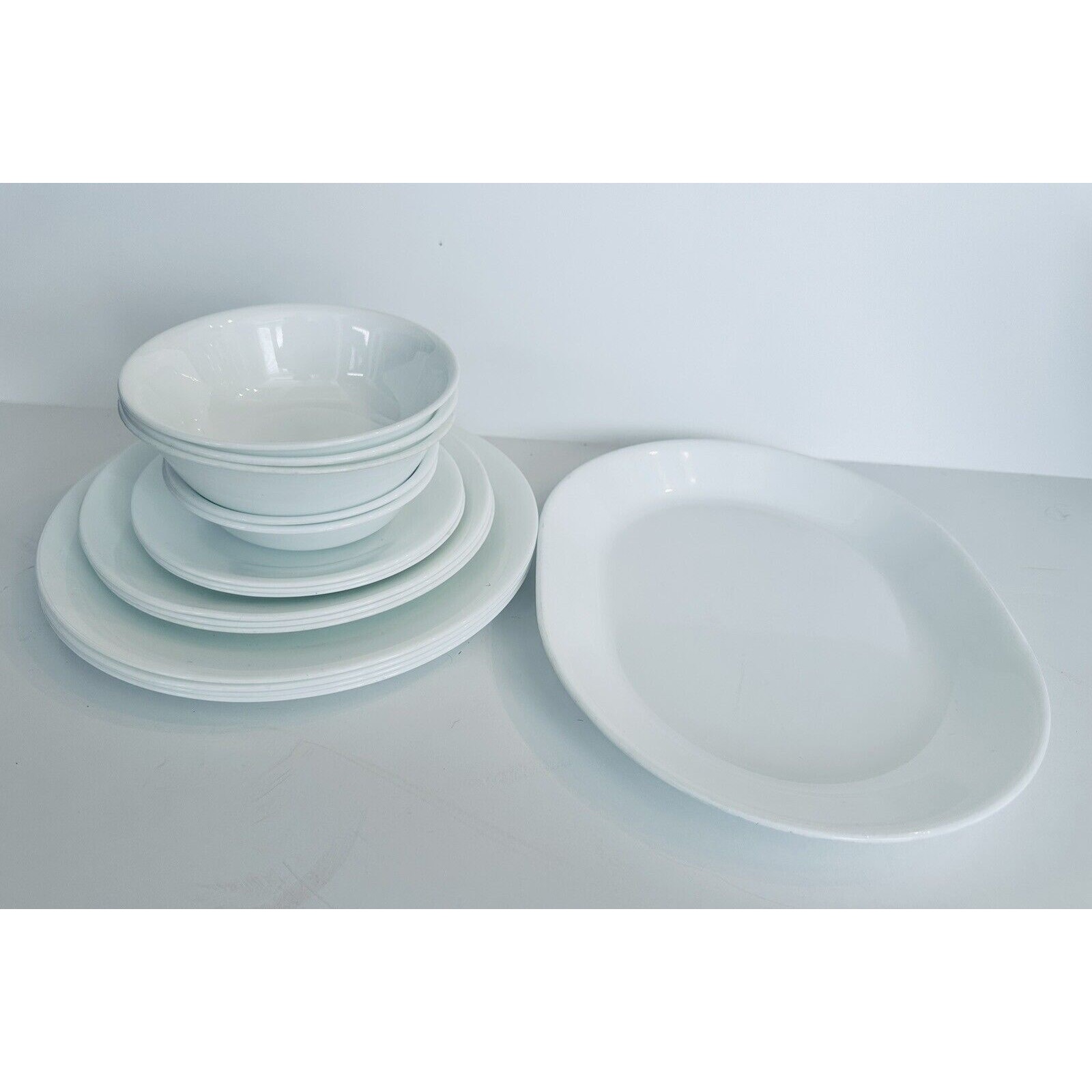 Corelle Classic Winter Frost White, dinner/lunch plates, bowls, platter_17 piece