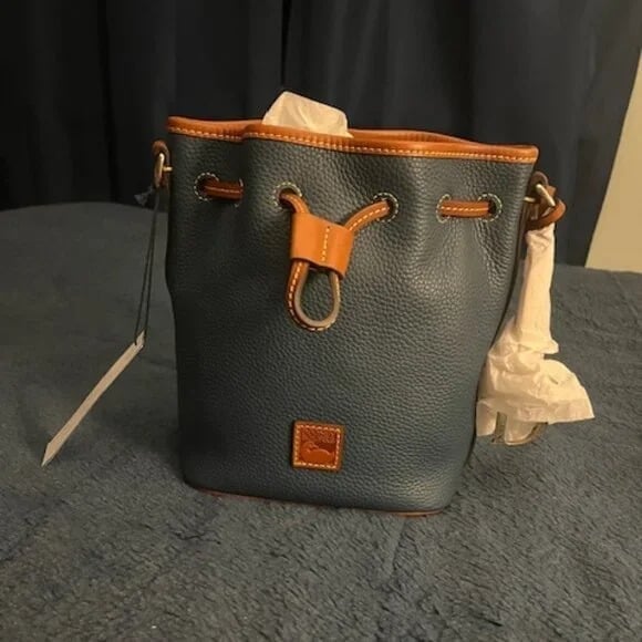 Dooney Bourke
