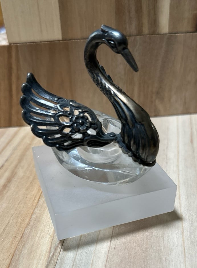 STERLING MID 1920 CENTURY SWAN SALT CELLAR HINGED WING LEAD CRYSTAL COLLECTIBLE