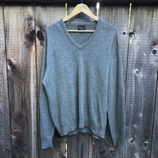 Vintage Givenchy for chesa 100% cashmere grey v-neck sweater mens size medium