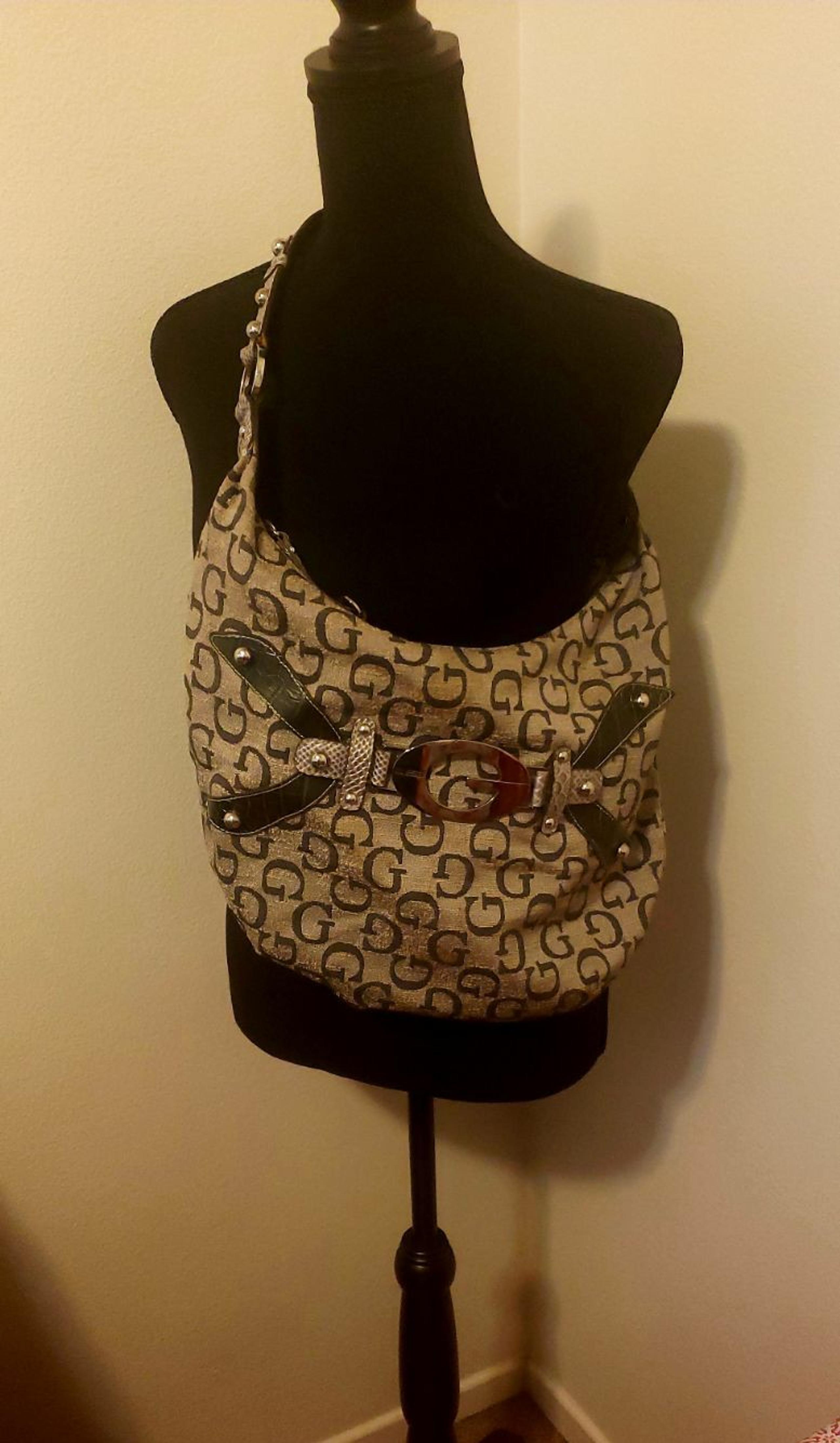 GUESS purse