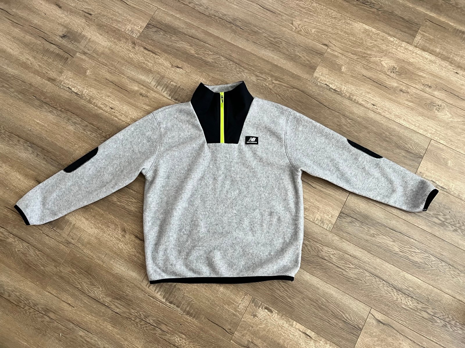 New Balance 1/4 zip up fleece