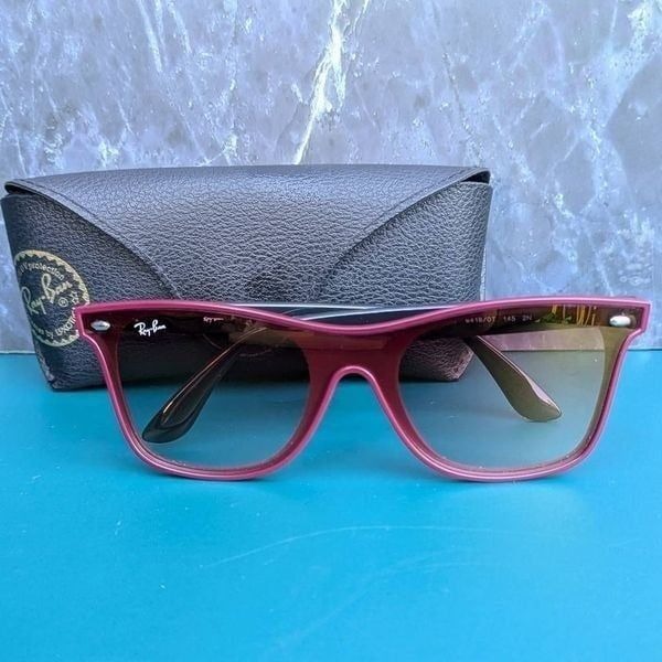Ray-ban Blaze Wayfarer Dark Red Polished Bordeaux Sunglasses. RB4440NF