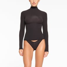 skims turtleneck