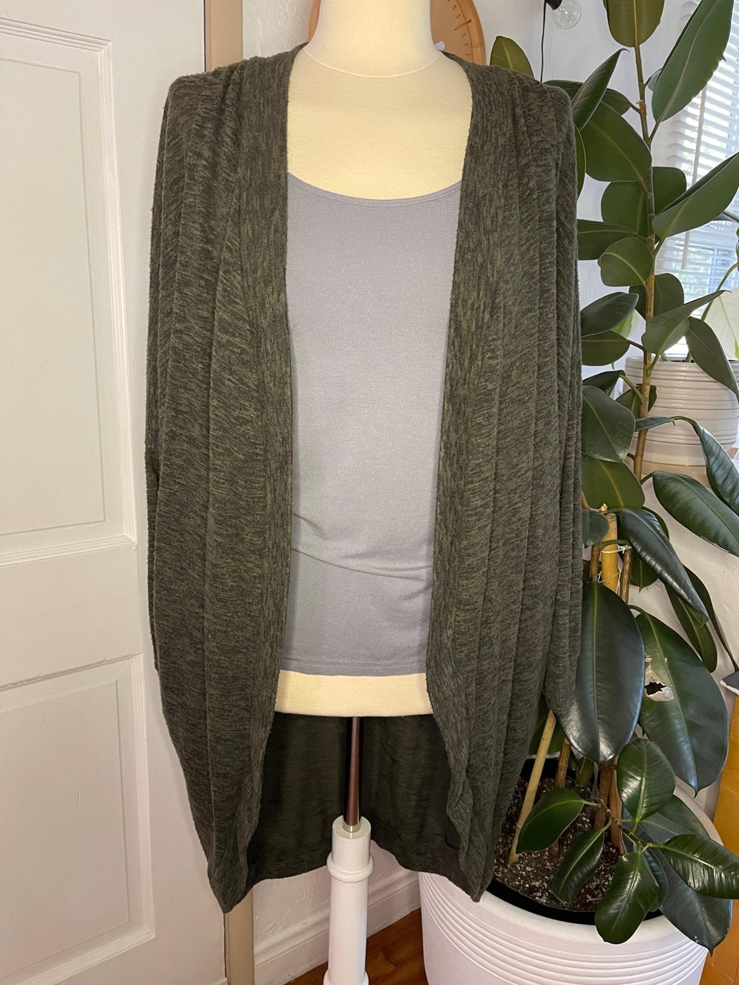 Anthropologie Ecote dolman sleeve cardigan olive Sm