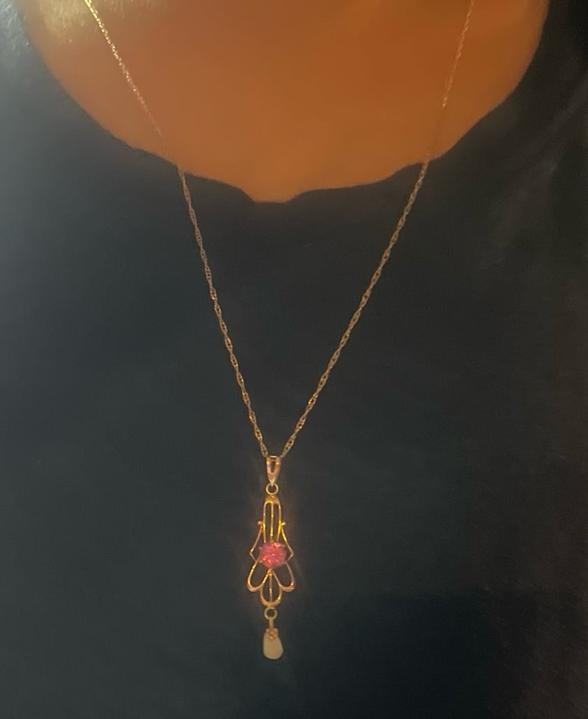 Antique 10k lavaleir Necklace with Pink stone and pearl drop