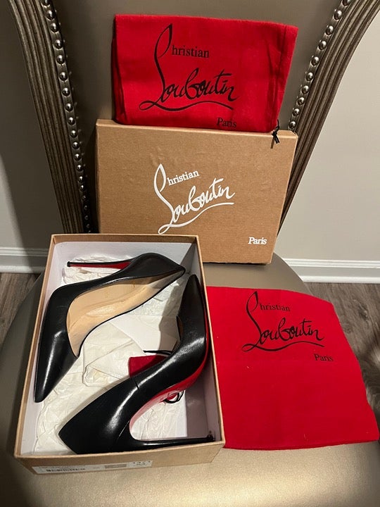 Christian Louboutin So Kate Pumps