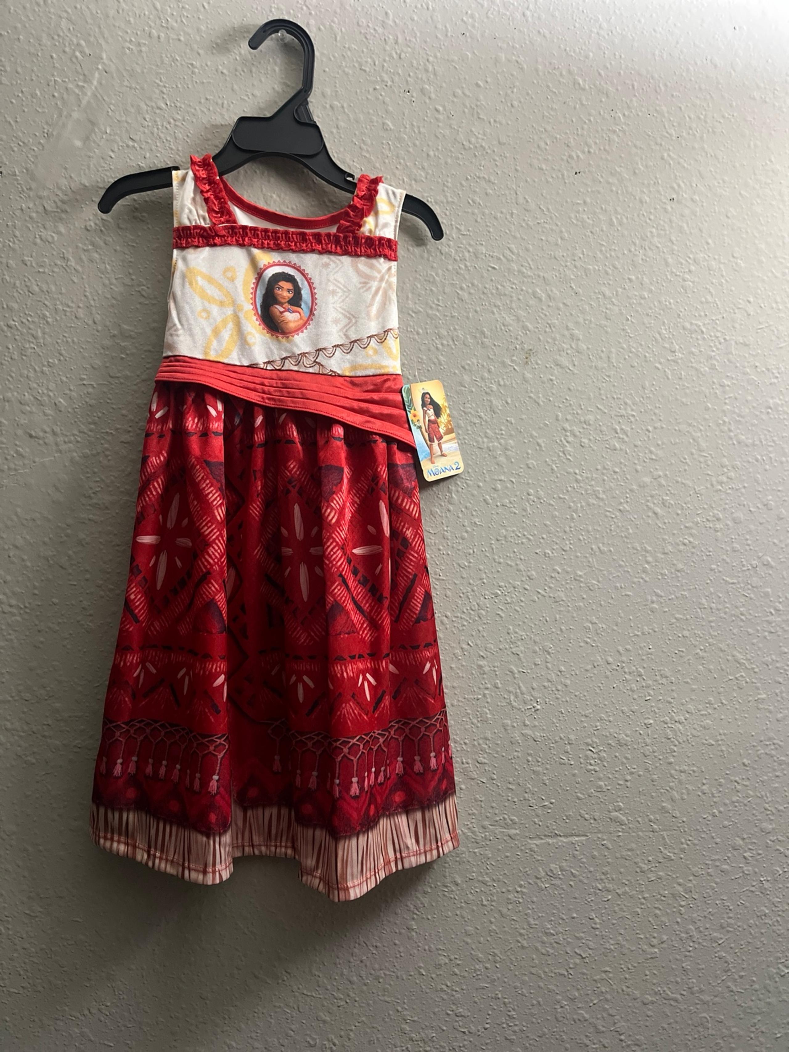 Moana nightgown