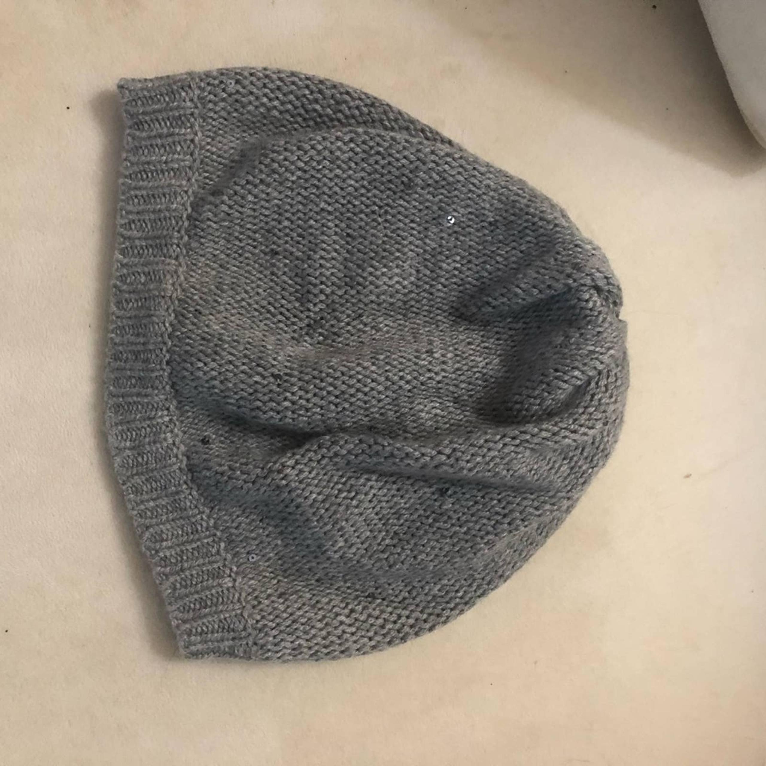 Banana Republic womens gray beanie with sequins
