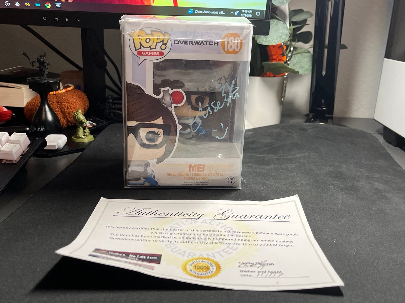 Overwatch 1 Mei Funko pop SIGNED