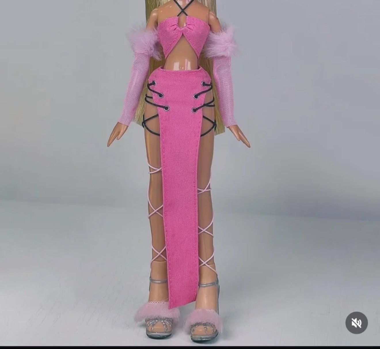 Bratz Custom Power Puff Girls Outfit BLOSSOM ONLY