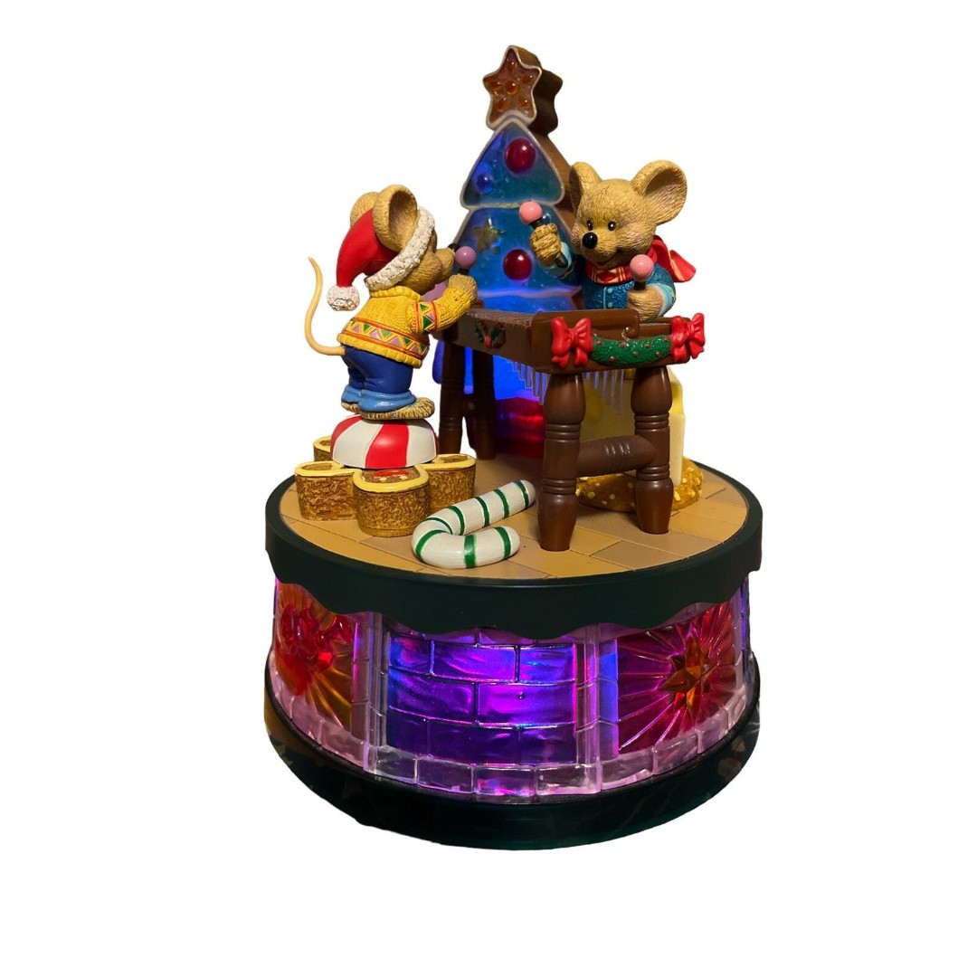 Enesco Style Christmas Xylophone Multi-Action/Lights Music Box