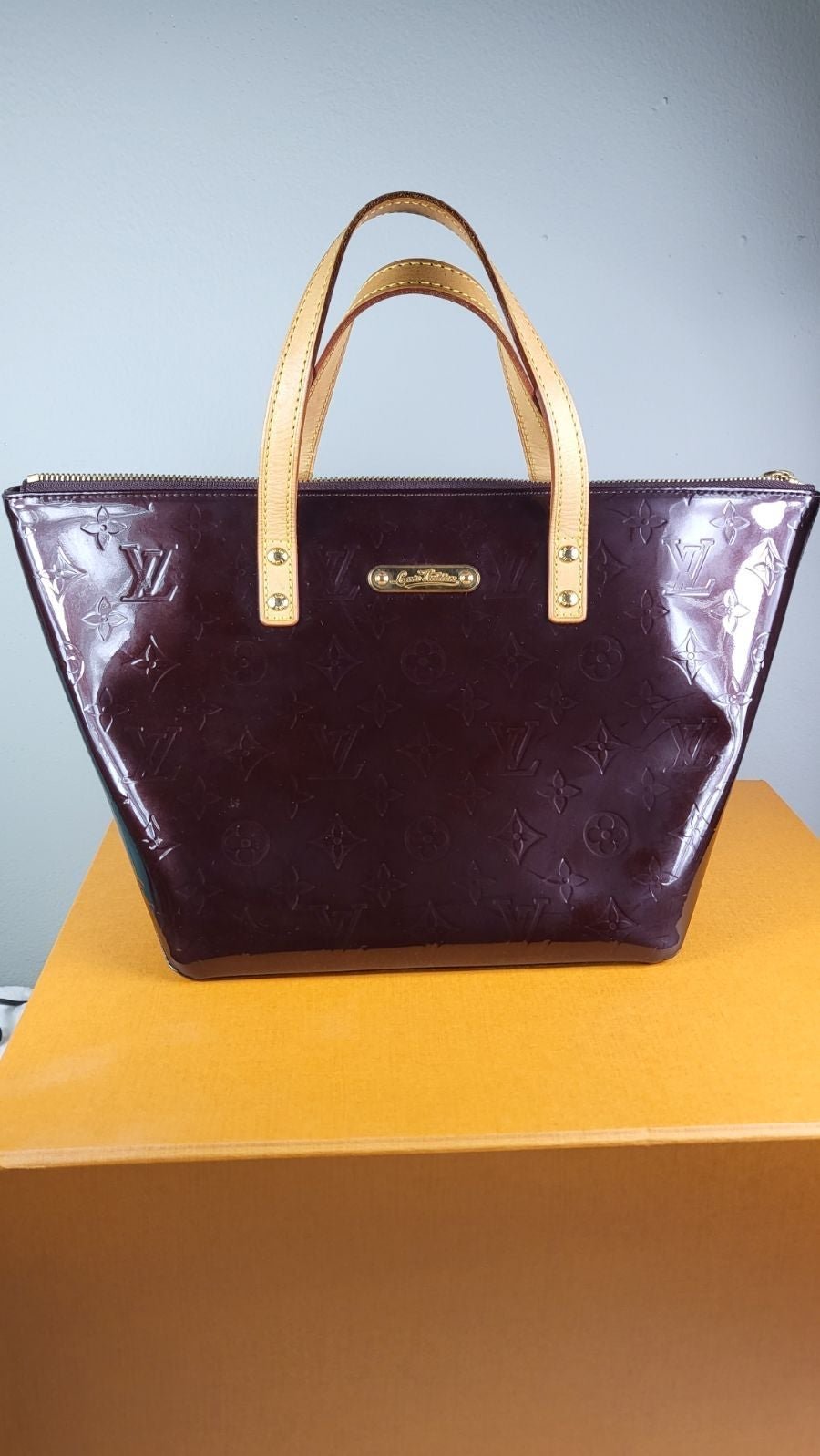 Louis Vuitton Bellevue Monogram Vernis