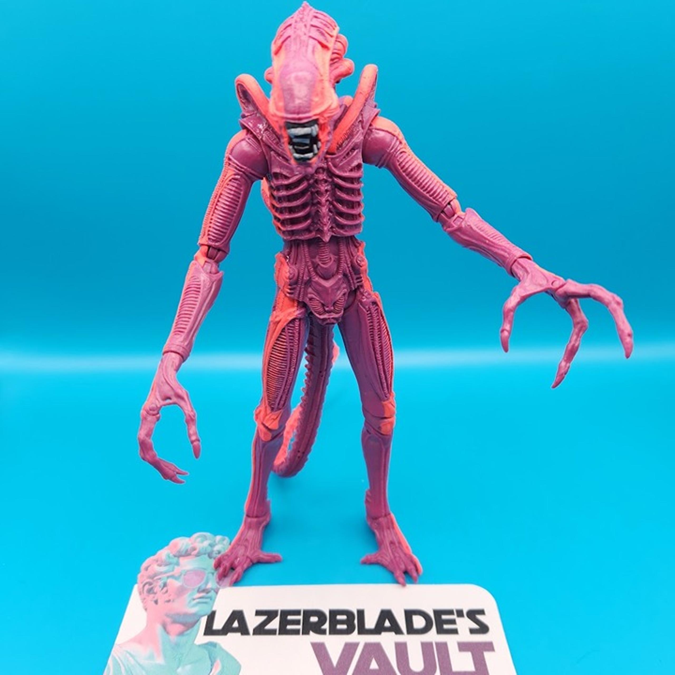 NECA Alien vs Predator Arcade Game Xenomorph Warrior (Arcade Appearance)