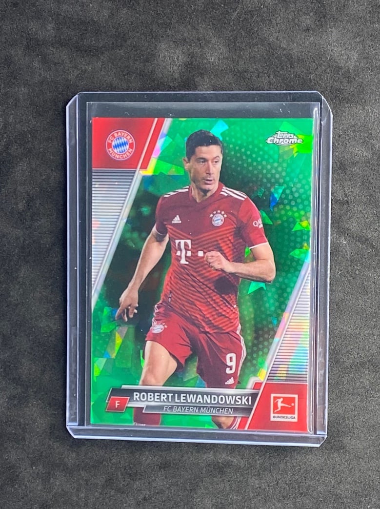 2021-2022 Topps Chrome Sapphire Bundesliga Robert Lewandowski /75
