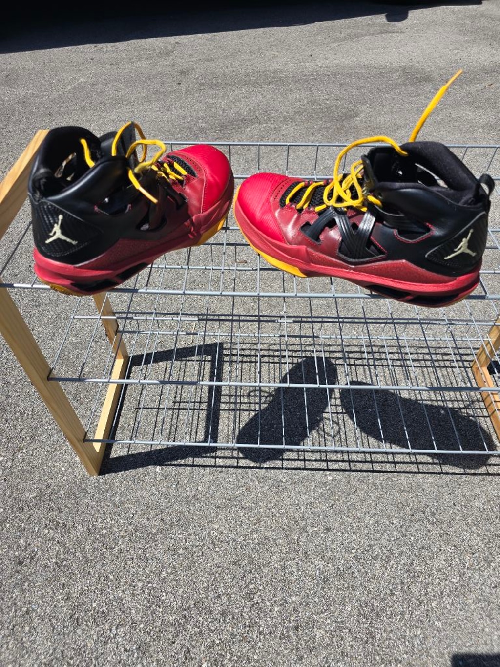 Nike Men's Air Jordan Melo M9 Black/Red Bred Shoes Size 9.5, 551879 028