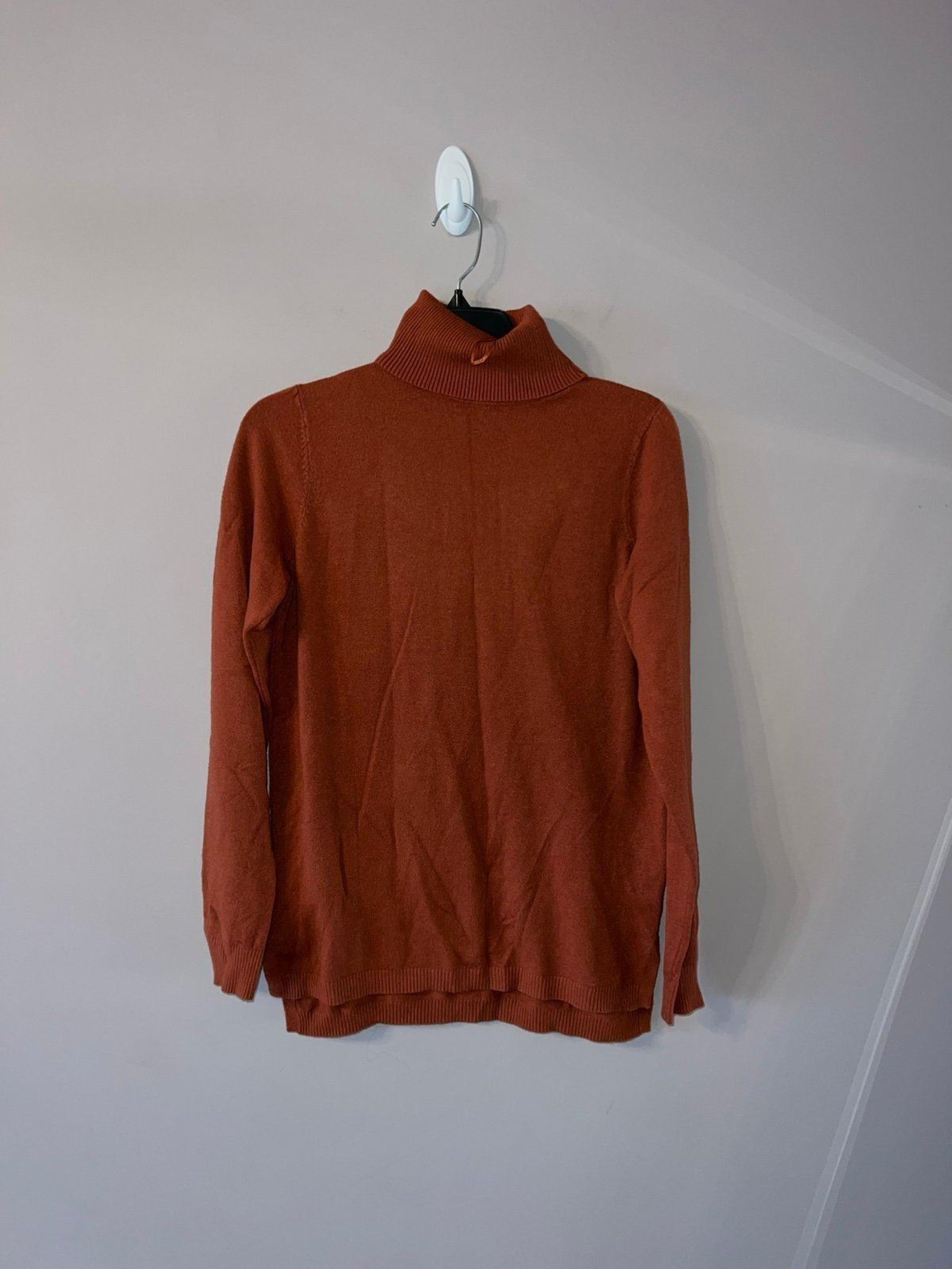 3311 Burnt Orange Turtleneck Sweater Cyrus Medium