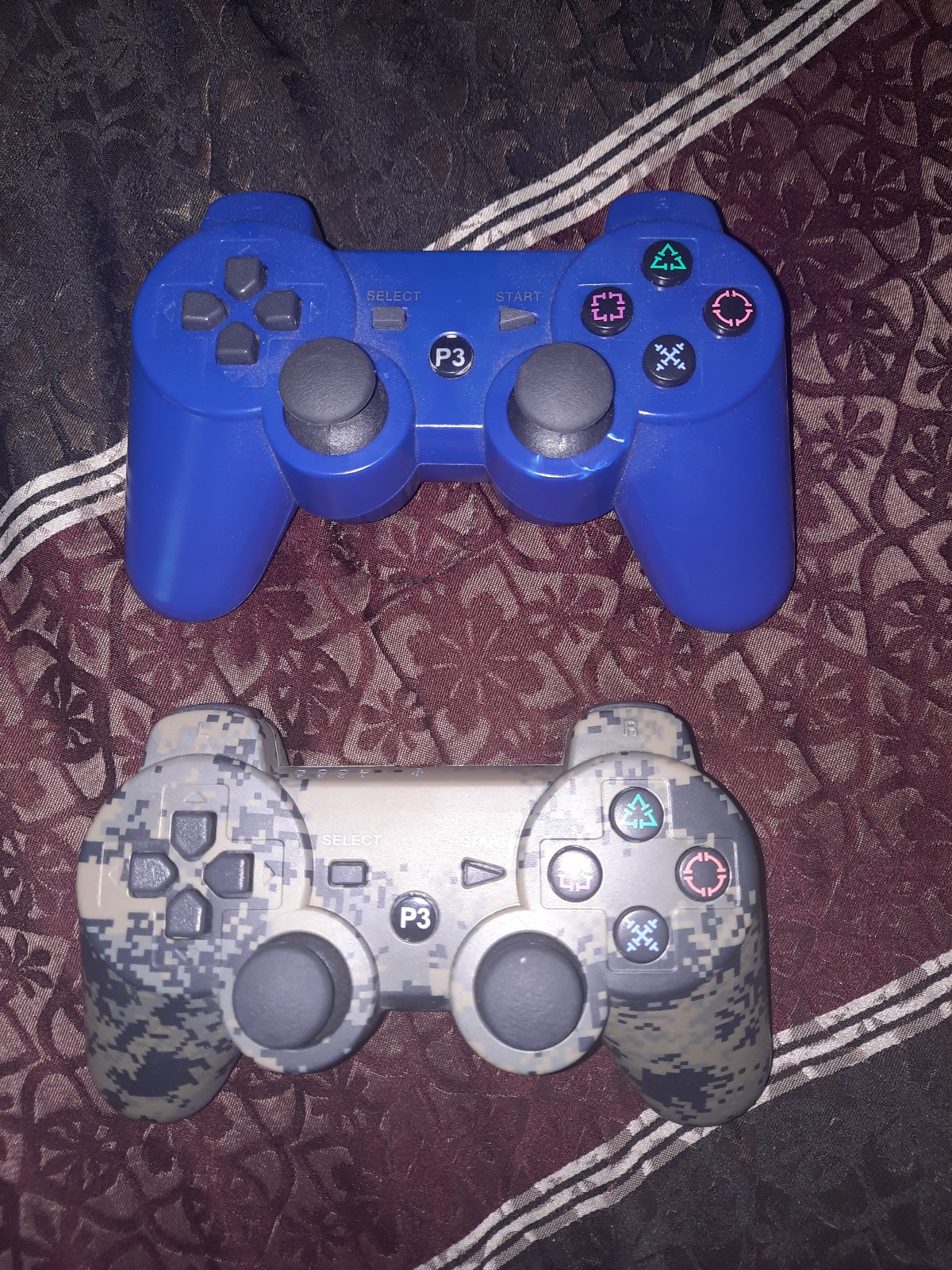 2 dual shock wireless Ps3 controllers