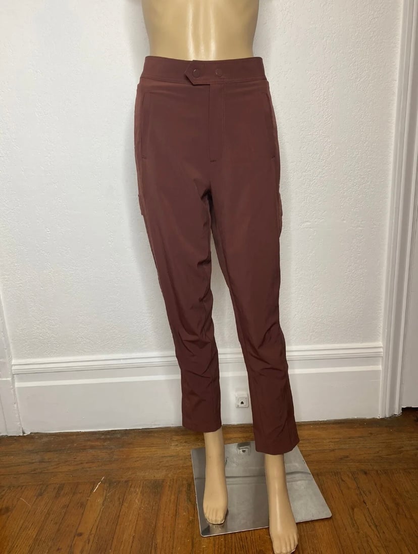 Athleta Uptown Ankle Pant Women’s Size 2 Cognac Brown Commute Work Travel EUC
