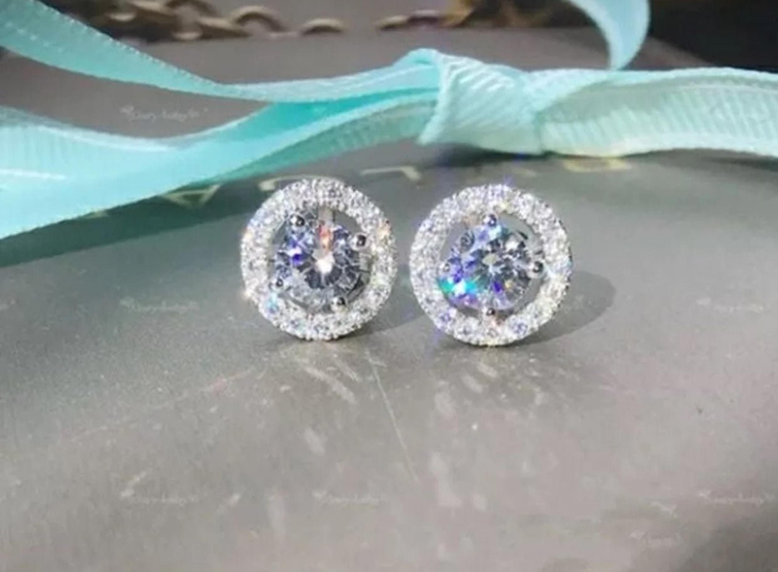 2CT Brilliant Diamond Halo Stud Earrings