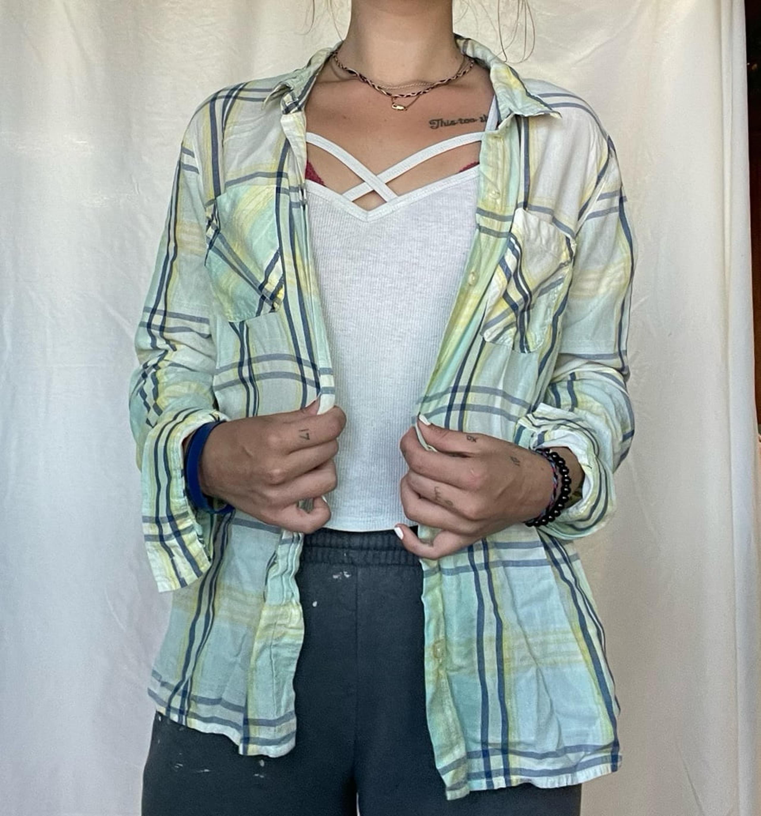women’s flannel size XL