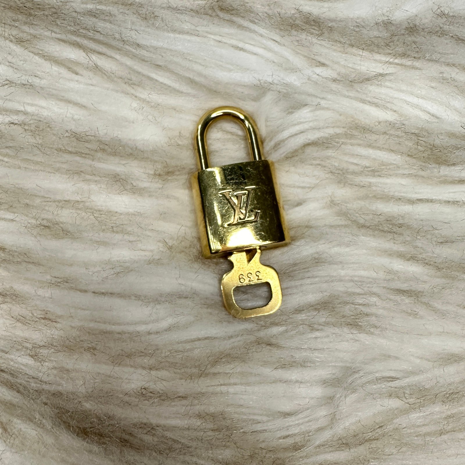 Louis Vuitton Lock & Key #339