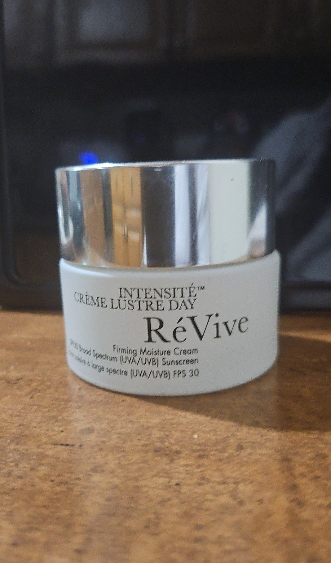 REVIVE INTENSITE CREME LUSTRE DAY 50GR NEW NO BOX