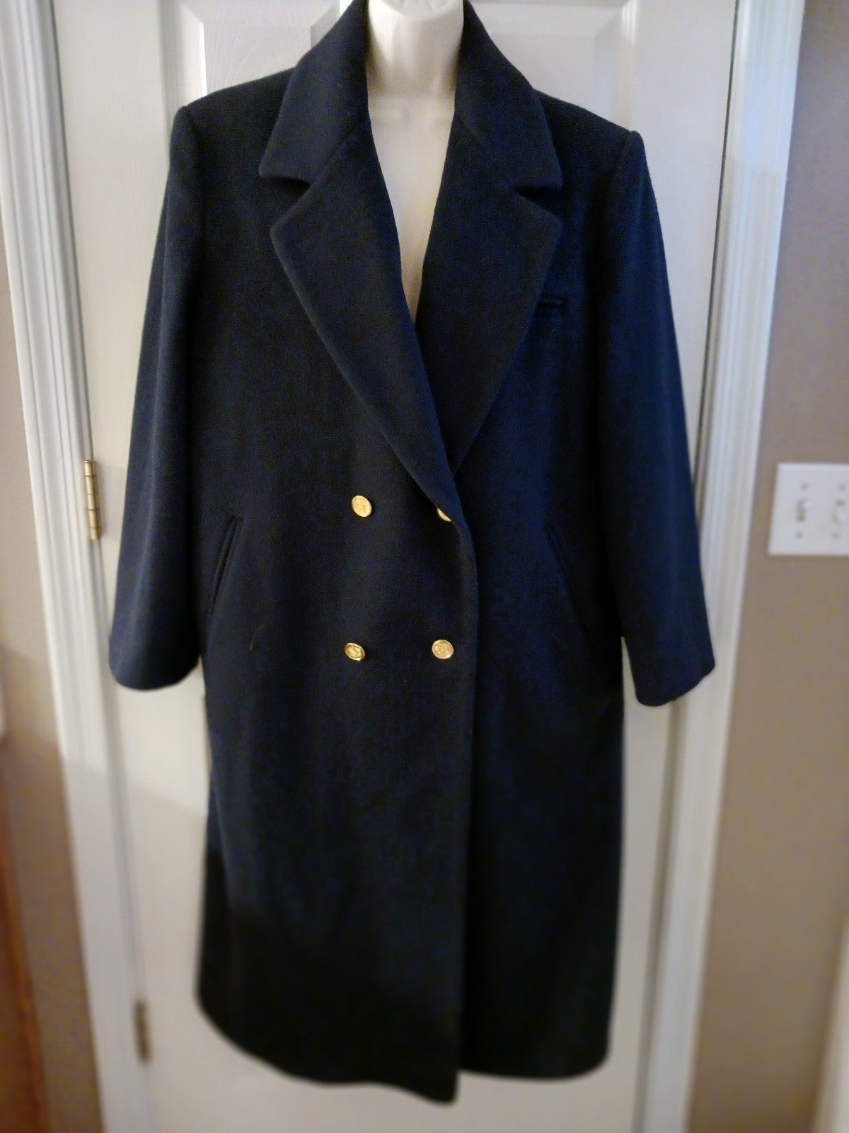 100% pure wool trench coat jacket by forecaster of Boston