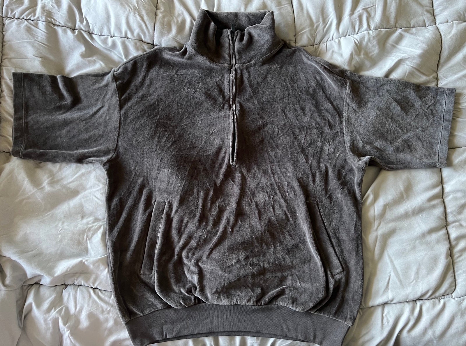 Essentials Fear of God velour mock neck