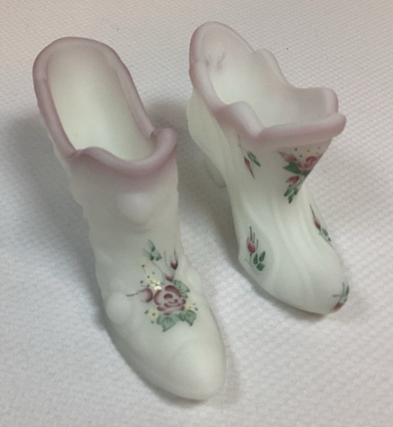 VTG Lot Of 2 Fenton Frosted White Satin Rose Flowers Slippers Signed By Artist
